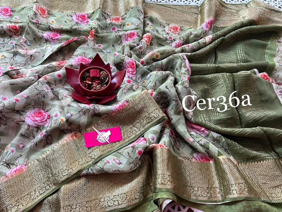 Chic Grey Digital Printed Saree Soft Silk Crepe Georgette For Casual Wear