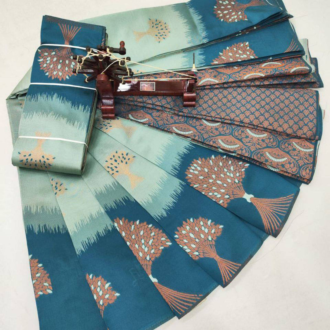 Regal Threads Light Cyan Handloom Kubera Silk Saree With Depth Weaves
