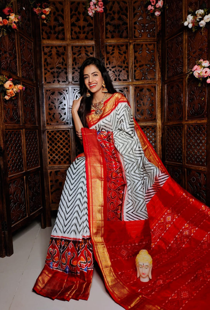 Minimalist Kanchi-Inspired Digital Ikkat Soft Silk Saree With Handloom Base