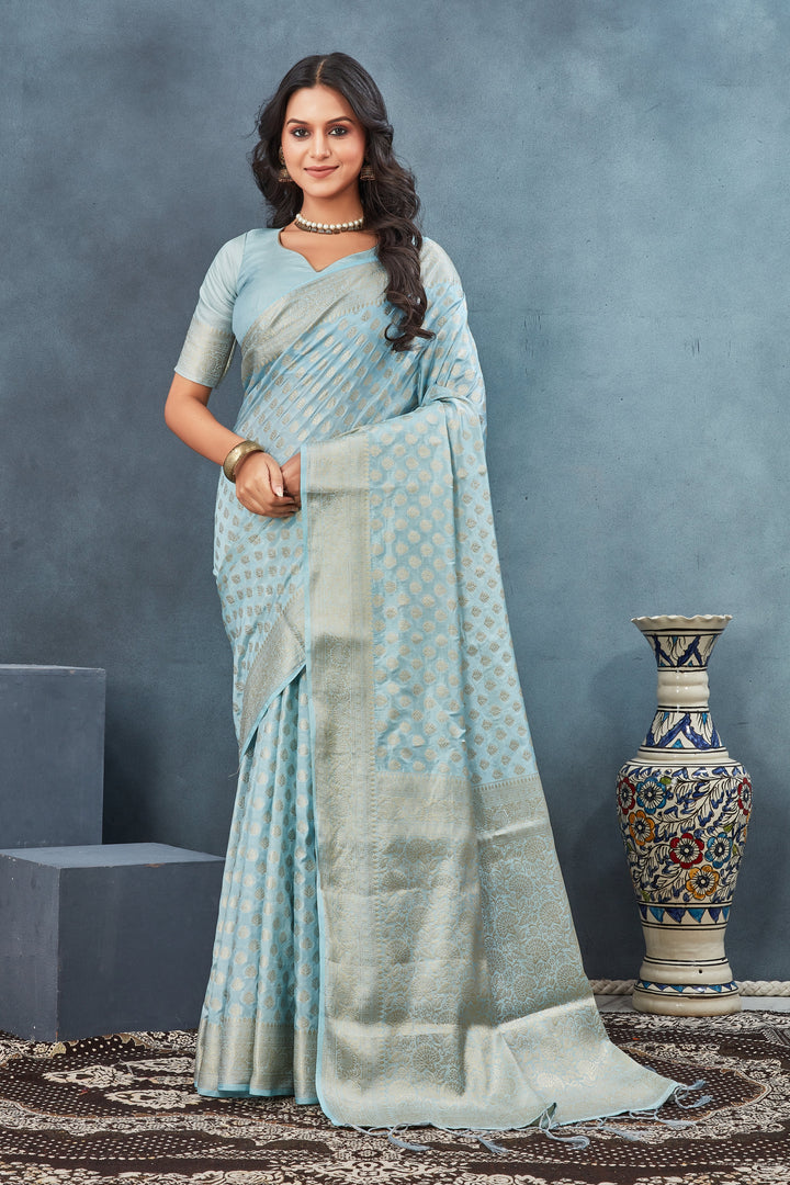 Luxurious Light Blue Handloom Georgette Silk Saree With Detailed Weaving