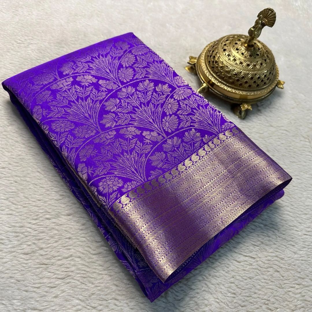 🥰 Purple Elegant Mysore Soft Silk Saree with intricate zari.🥰