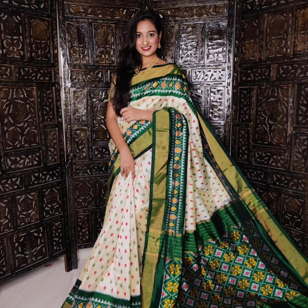Classic Handloom Ikkat Soft Silk Saree With Bold Digital Prints