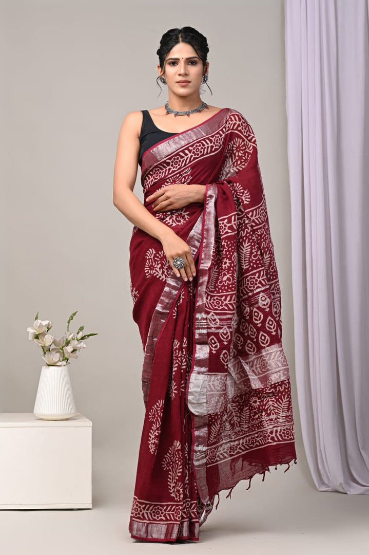 Comfortable Pure Linen Saree Traditional Print And Zari Border