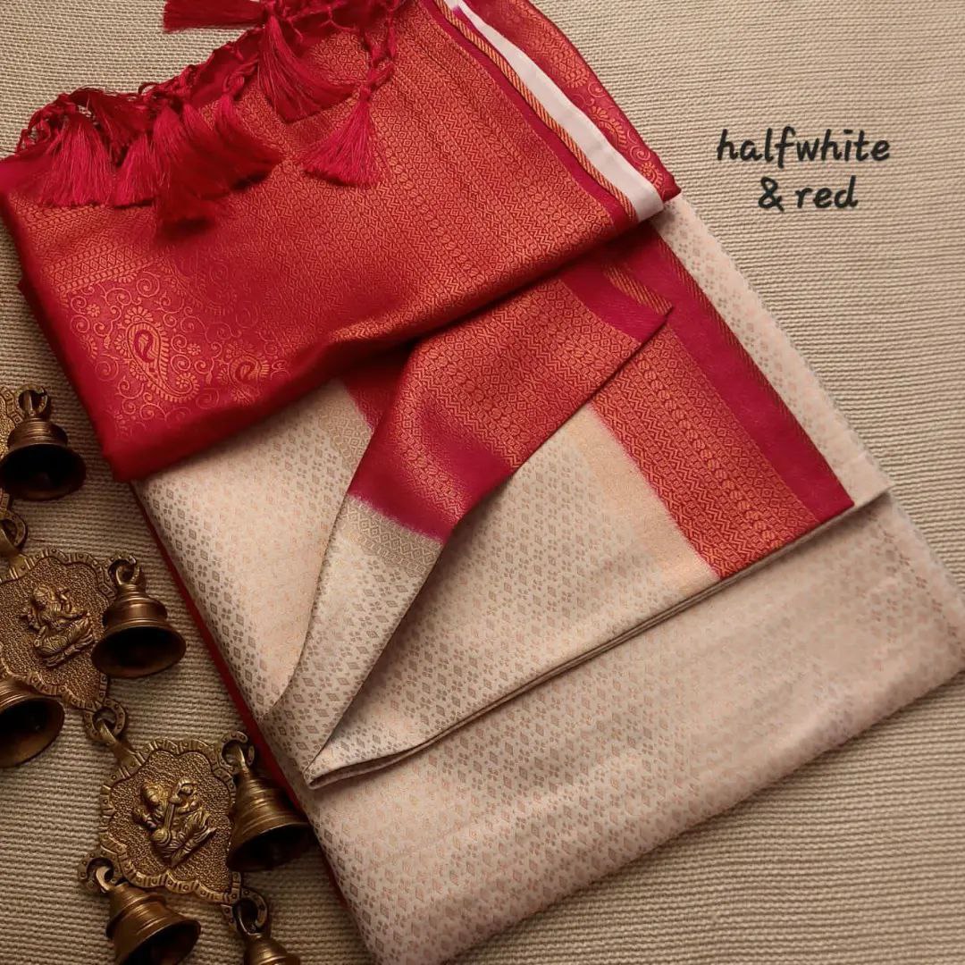 Classic White And Rani Traditional Silk Saree With Contrast Tone Pallu And Kubera Pattu Finish