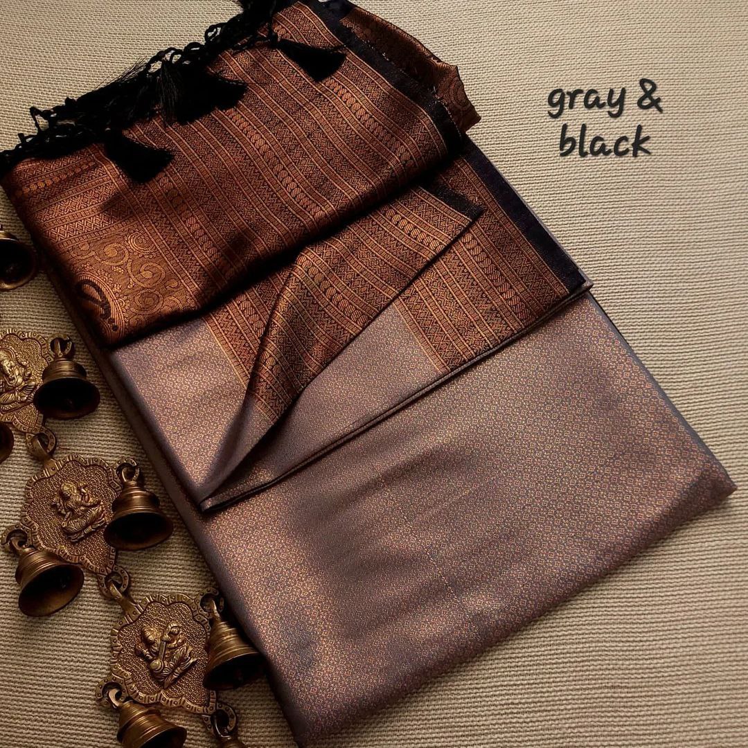 Stunning Kubera Pattu Style Silk Saree With Elegant Contrast Border