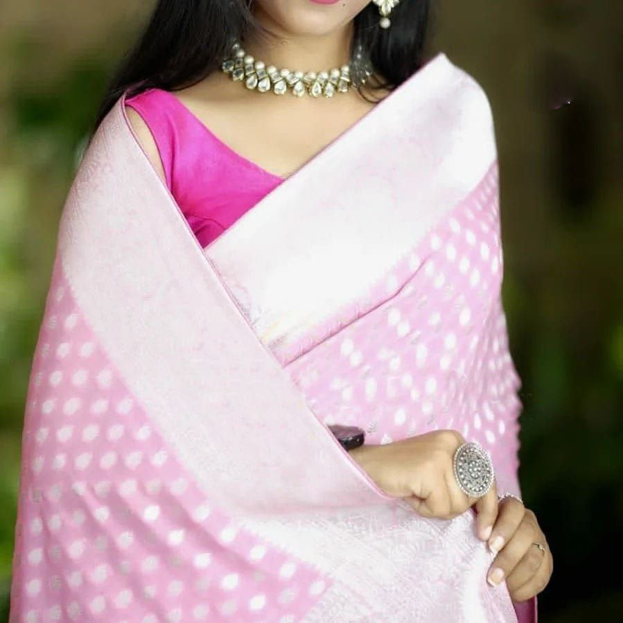 Refined Pink Pure Georgette Silk Saree With Classic Handloom Work