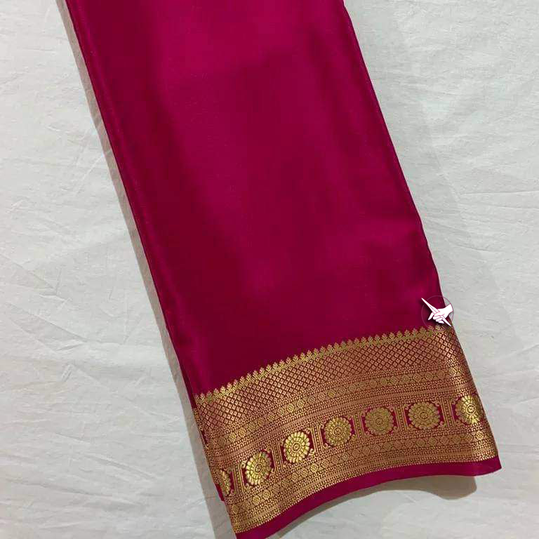 GORGEOUS Mysore silk sarees in beautiful zari border in Pink colours! 😍