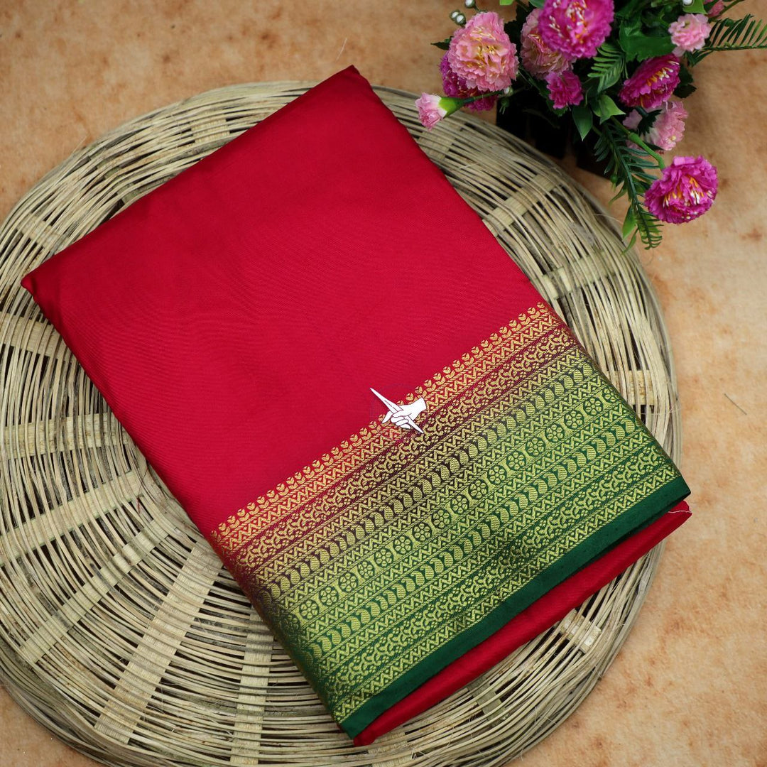 🥰 Exclusive Zari Border Red Colour Plain Mysore Silk Saree.🥰
