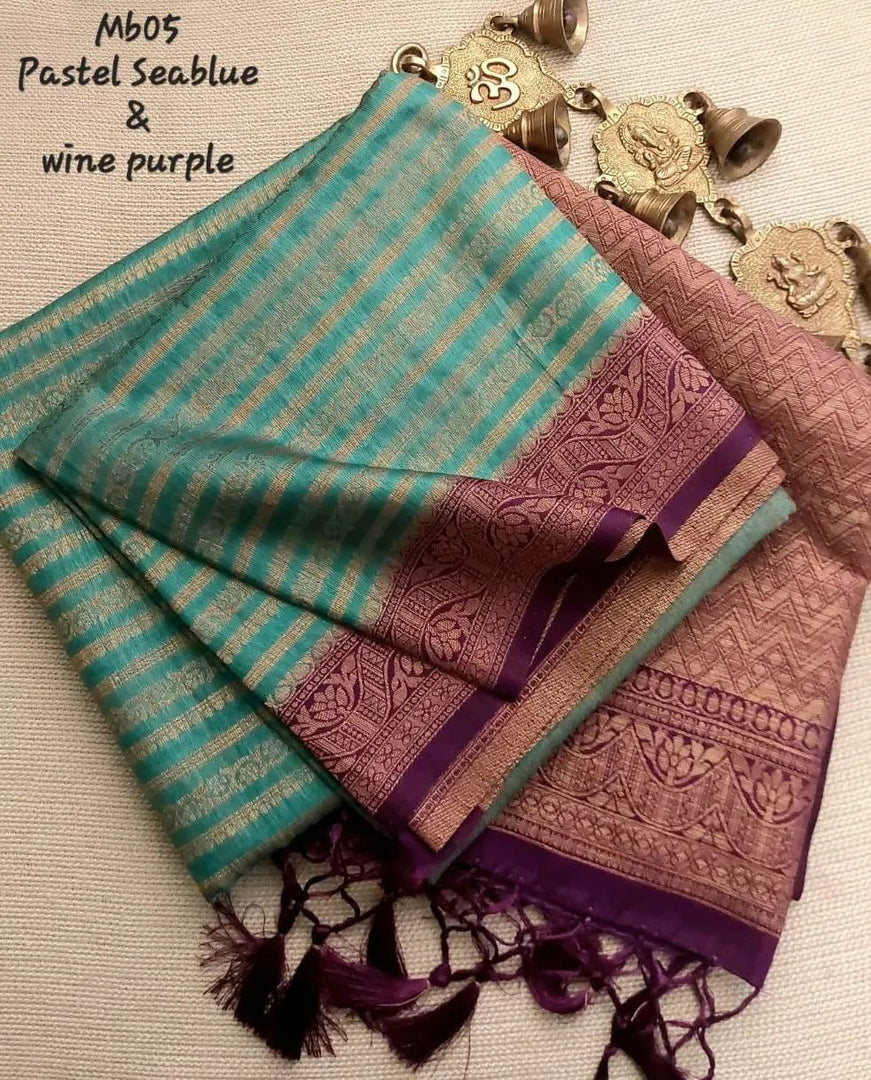 Luxury Green And Purple Kubera Pattu Saree In Soft Silk Fabric With Contrasting Elegance