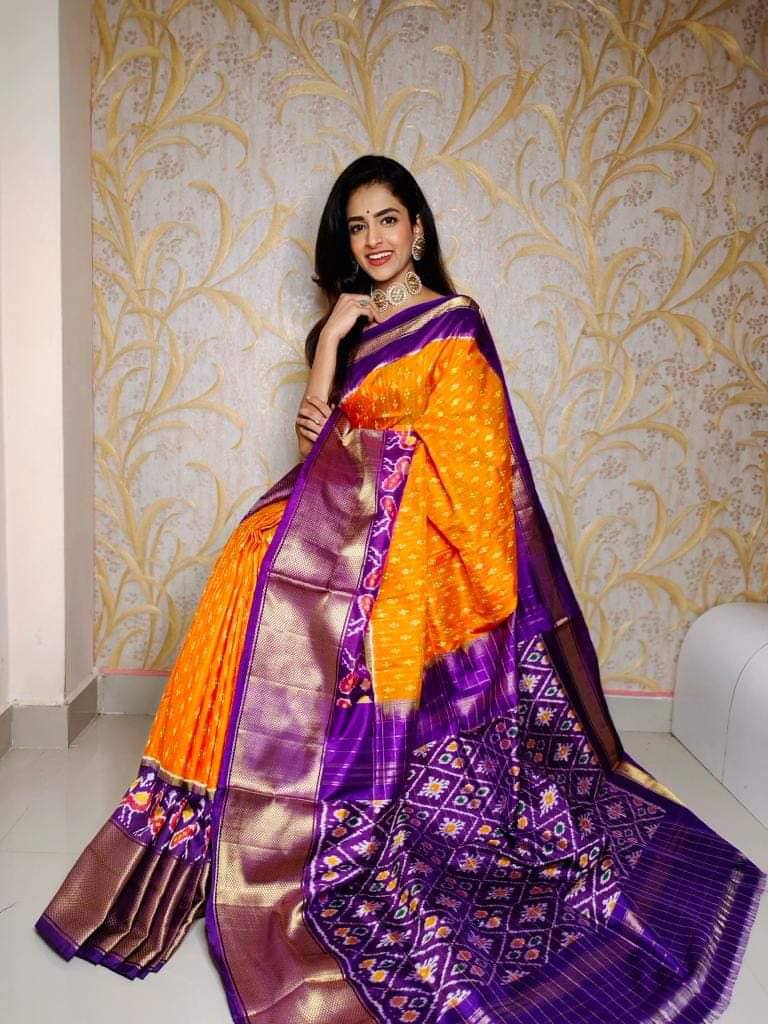 Cultural Handloom Soft Silk Saree with Zari Trim and Ikkat Inspired Prints