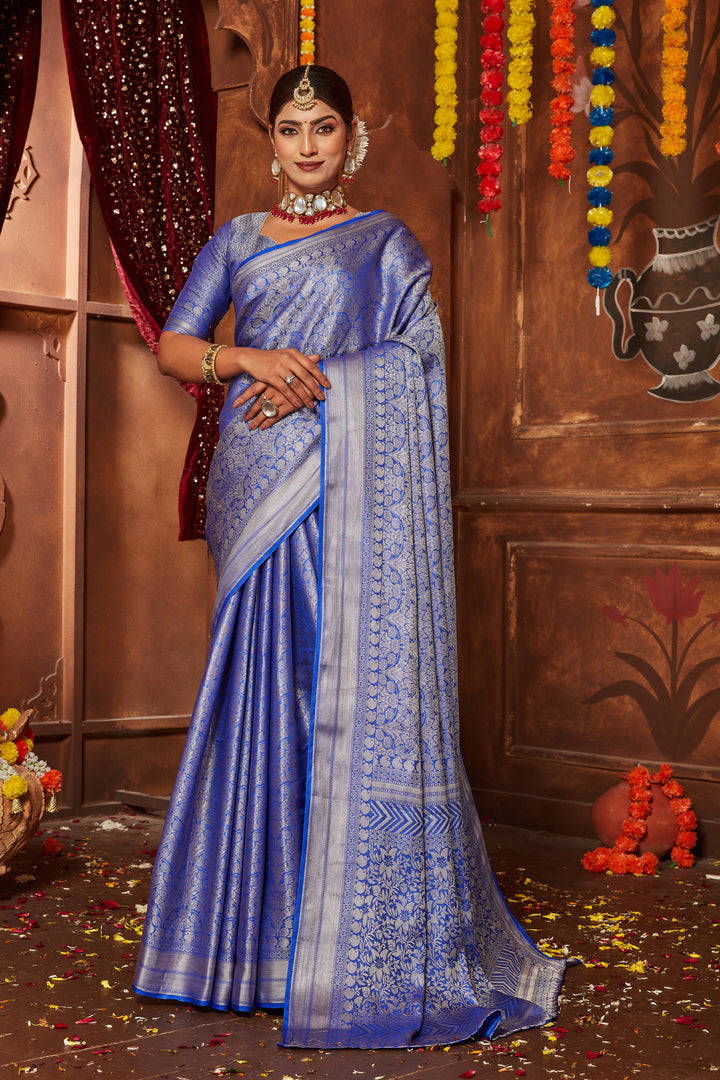 Heritage Threads: Handwoven Saree Collection