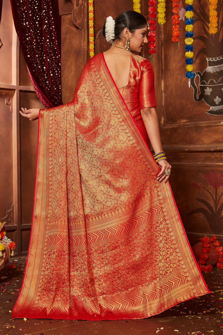 Ethnic Fashion’s Finest: Sarees Edition