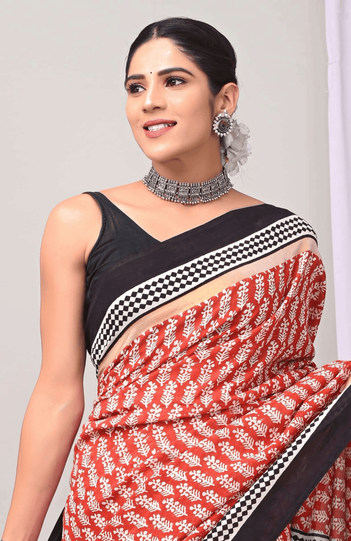 Signature Sarees: Your Personal Style Statement