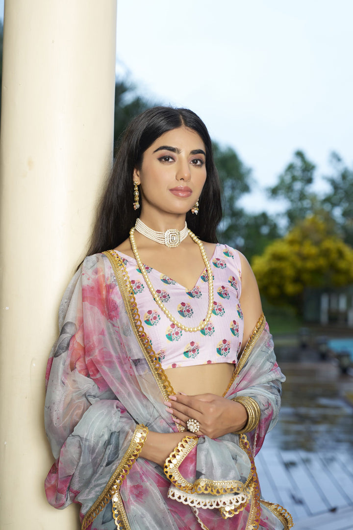 Drape Stories of Style & Grace