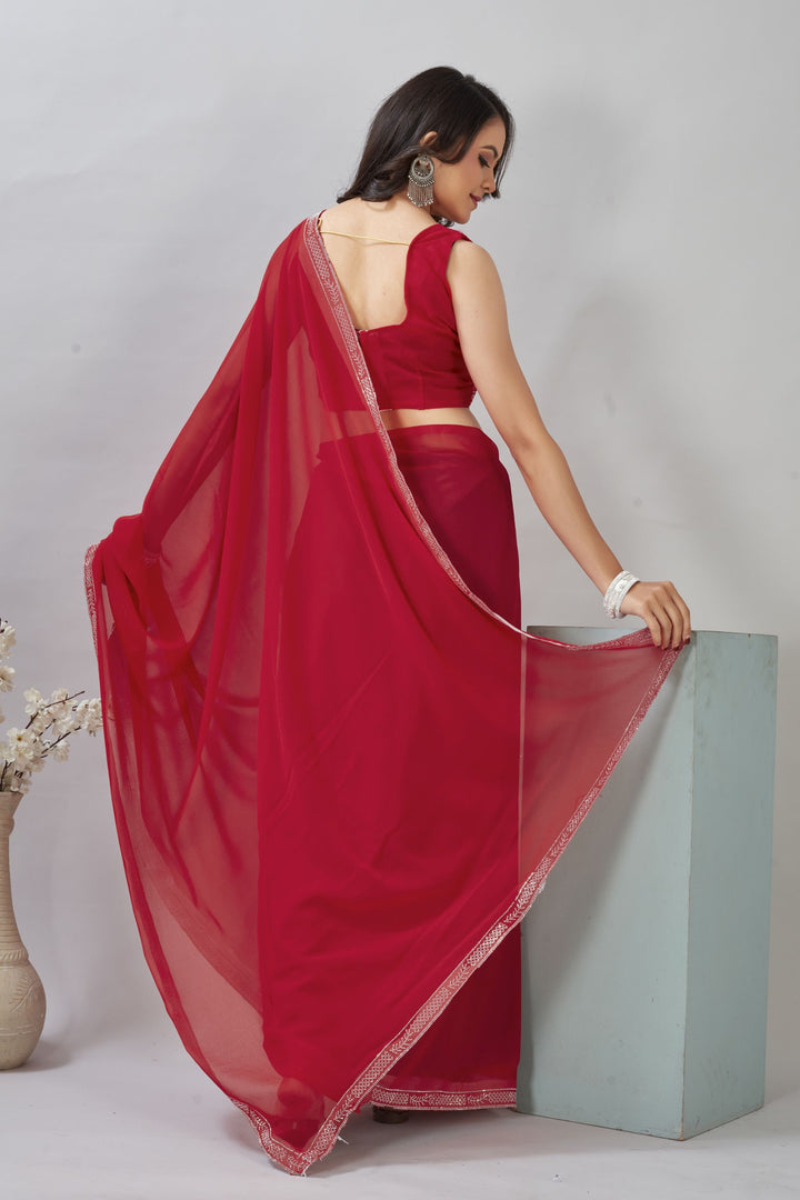 Sarees That Balance Trend & Grace
