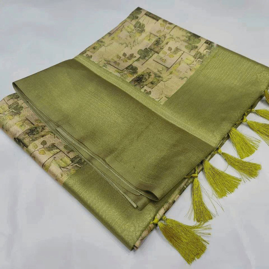 Green Color Exquisite Digital Print Soft Silk Saree