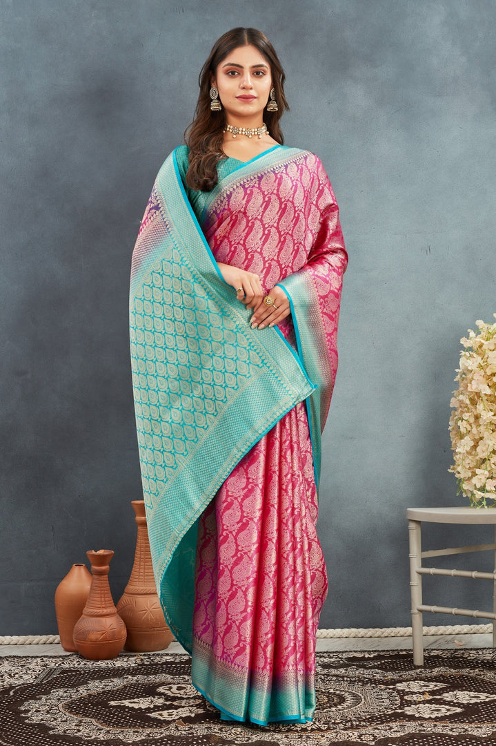 Sarees Online – Shop Latest Designer & Traditional Sarees