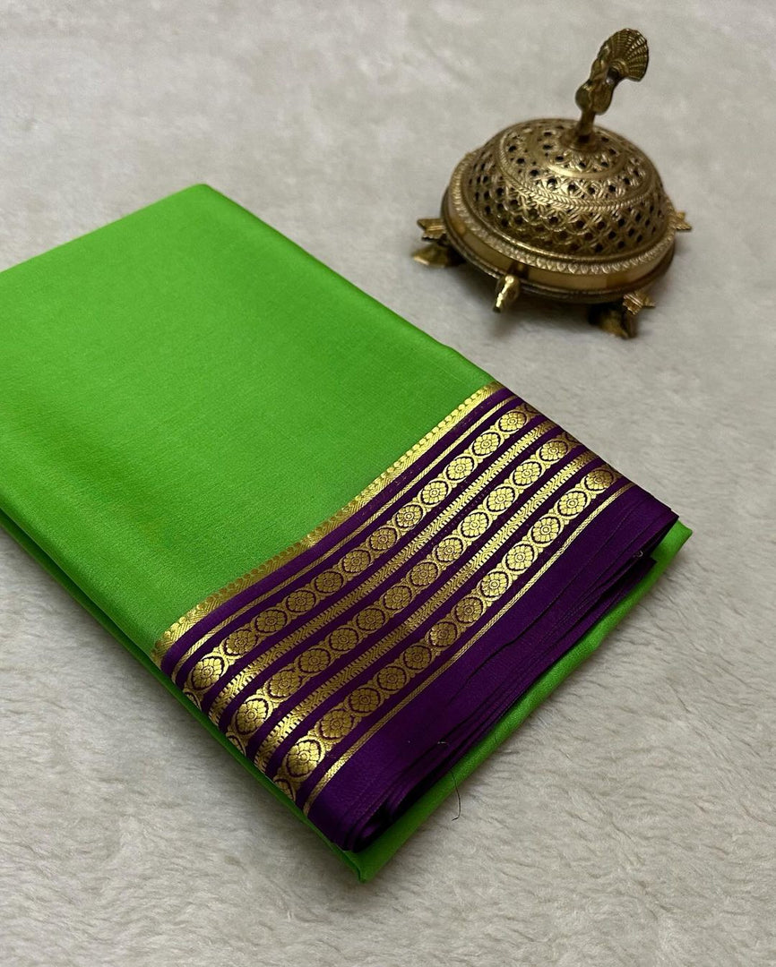 🥰 Exclusive Zari Border Green Colour Plain Mysore Silk Saree.🥰