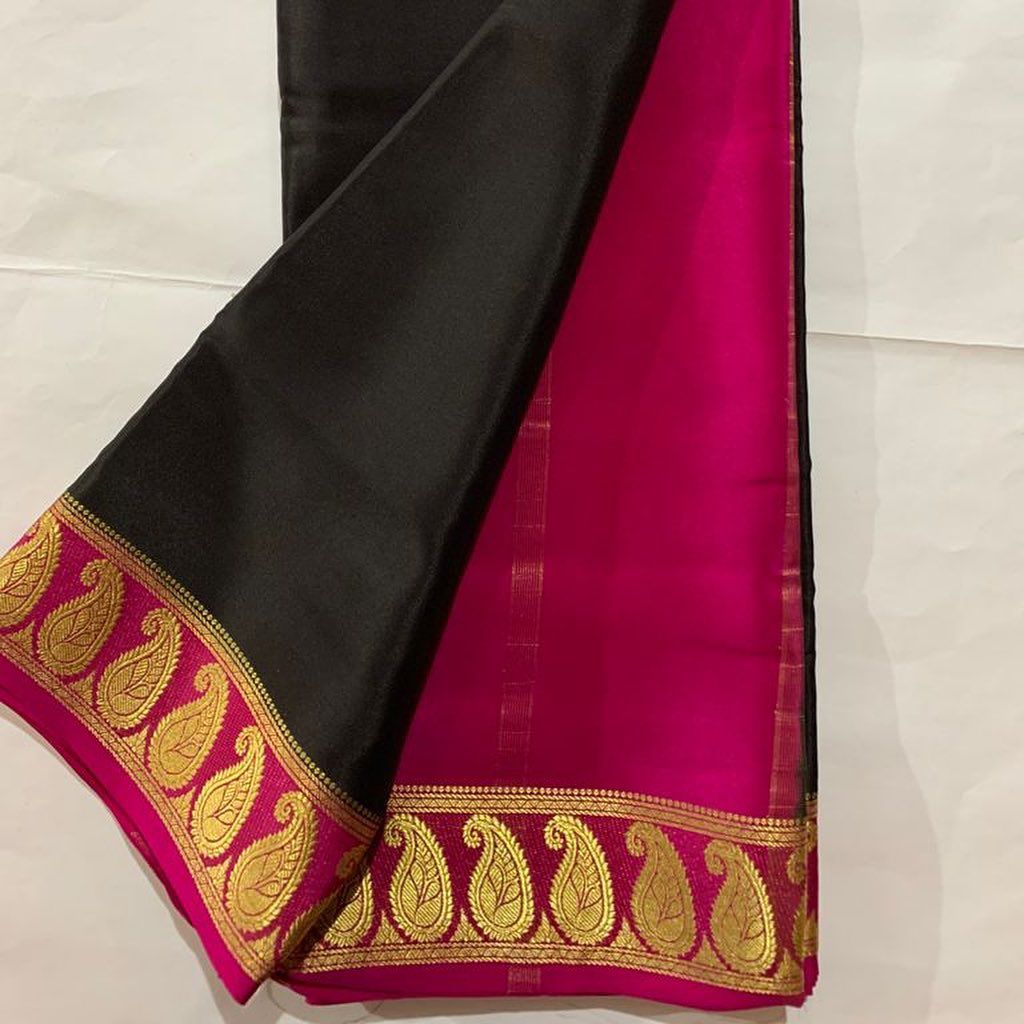 🥰 Exclusive Zari Border Black nd  Purple  Colour Plain Mysore Silk Saree.🥰