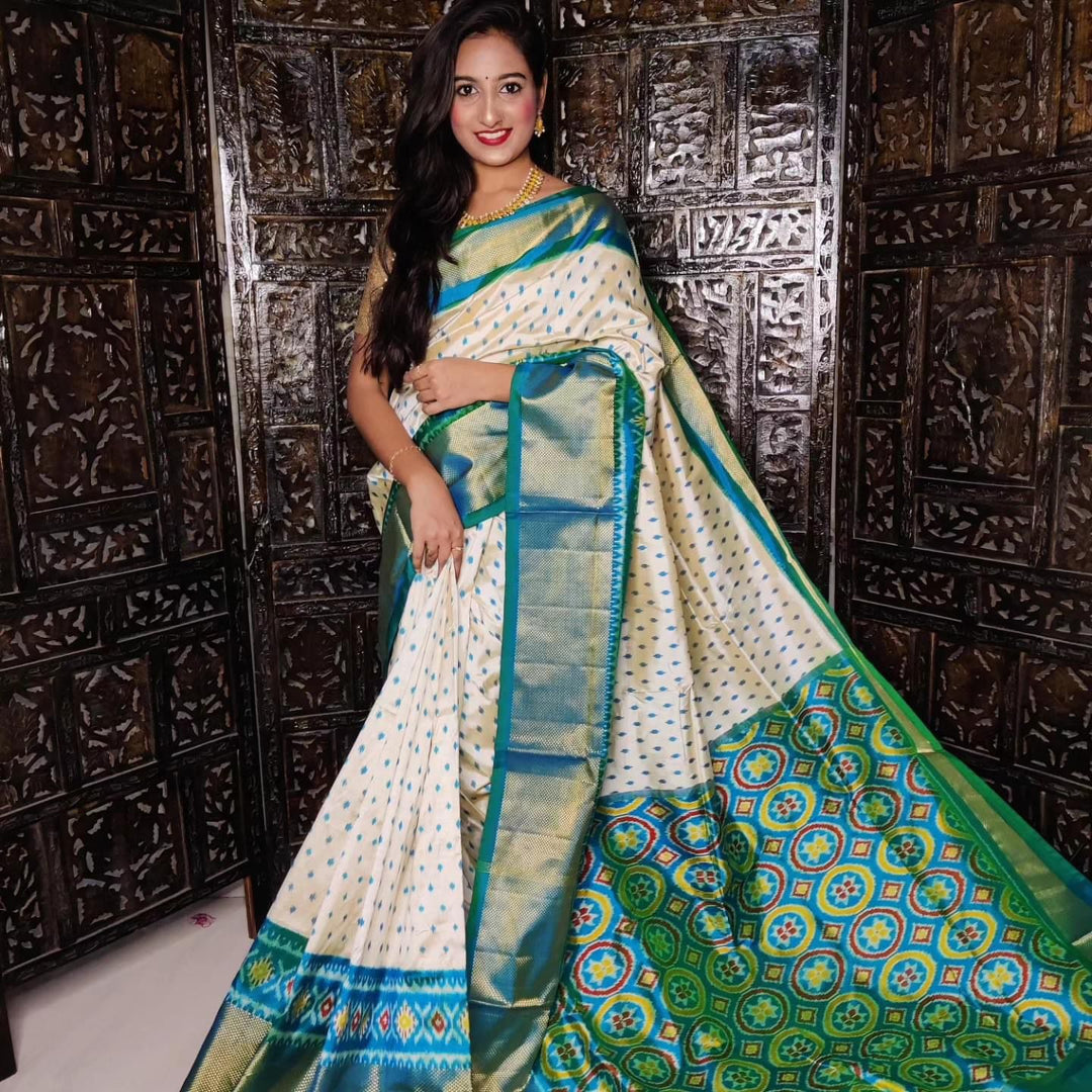 Stylish Digital Ikkat Design Soft Silk Saree In Handloom Weave