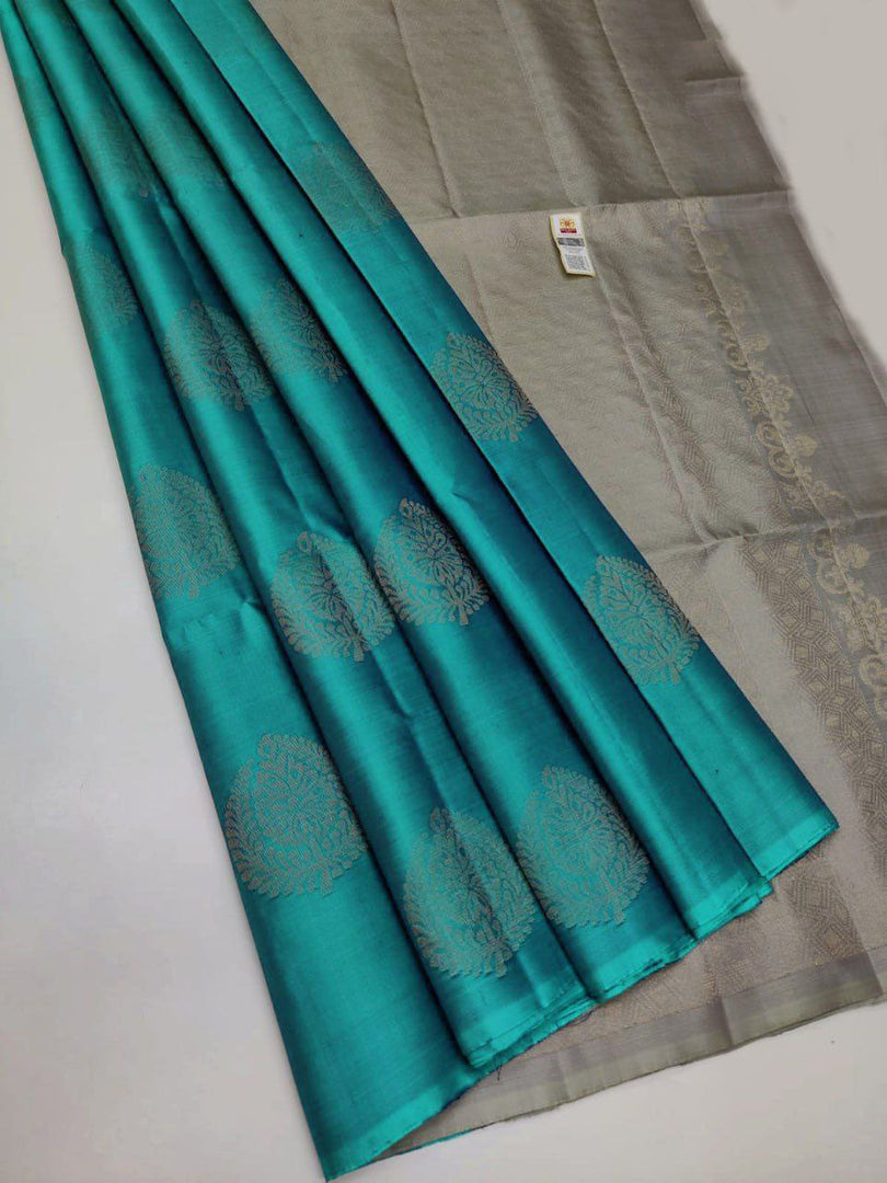 💕Palimpsest Firozi Kanchipuram Silks Saree💕