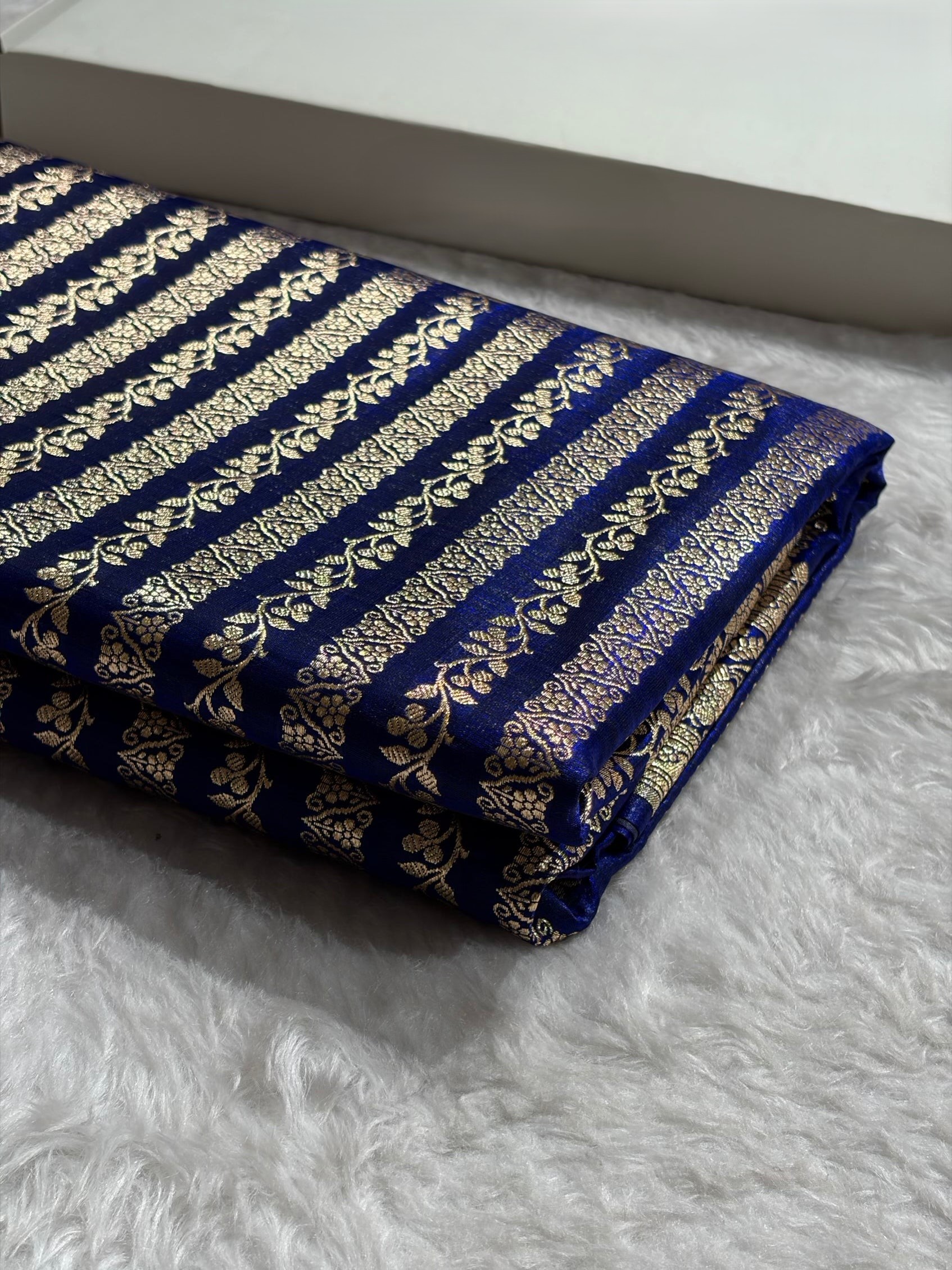 NEVY BLUE (6)
